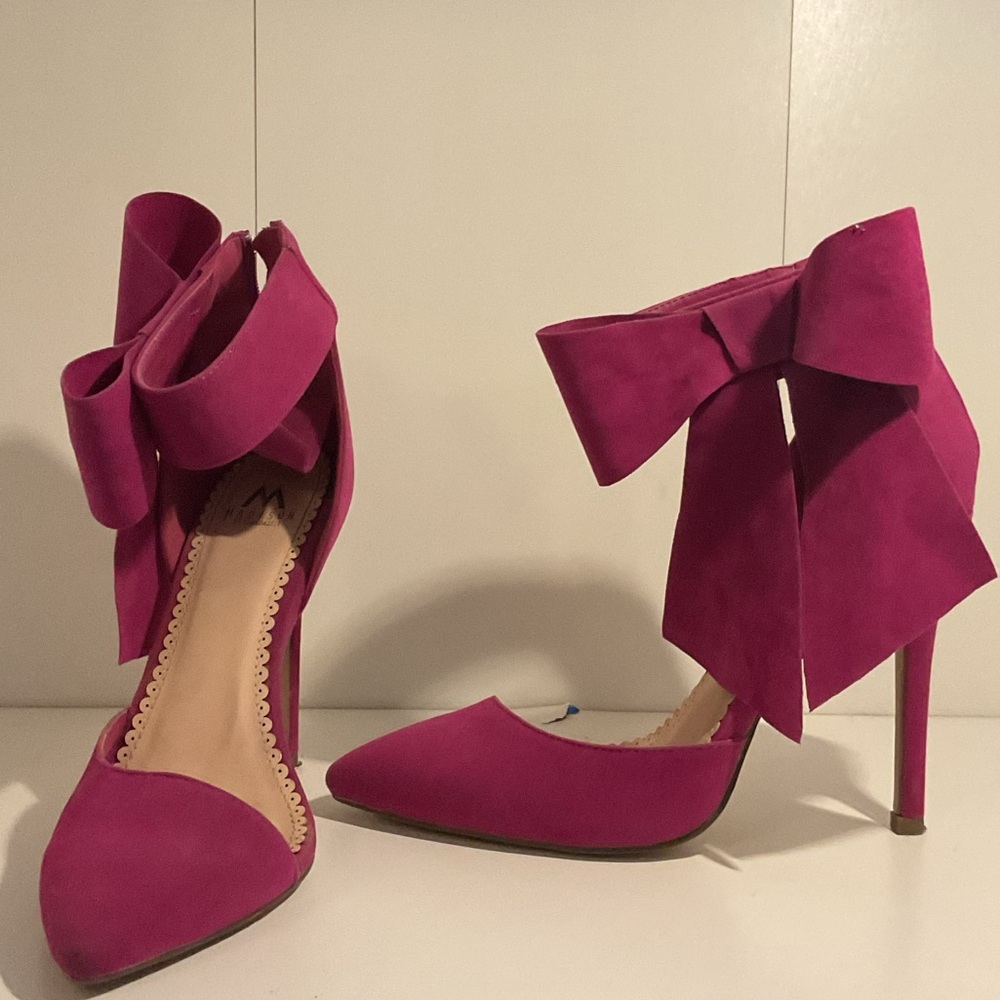 Shoedazzle Madison Mayala bow heels